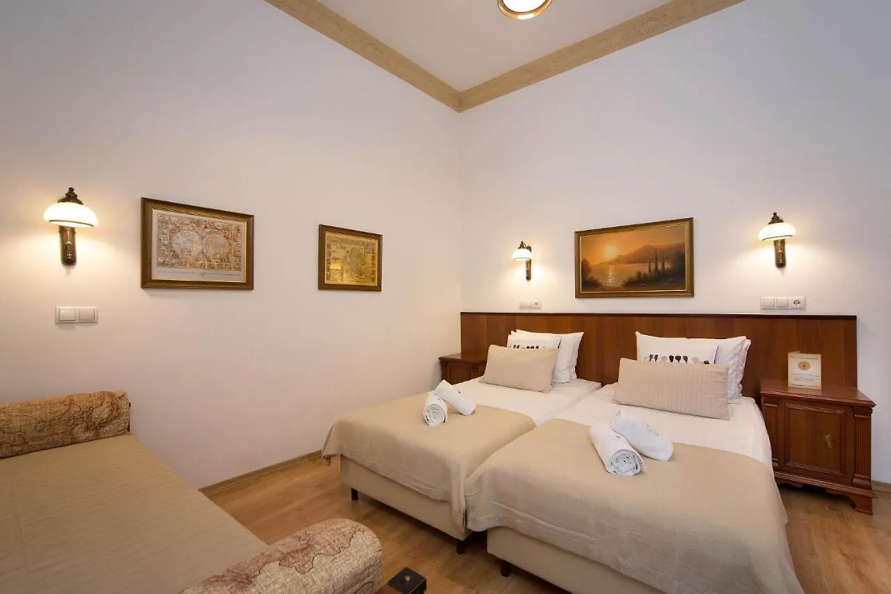 B12 - Comfort Apartemnts City Center Apartment Krakow Poland