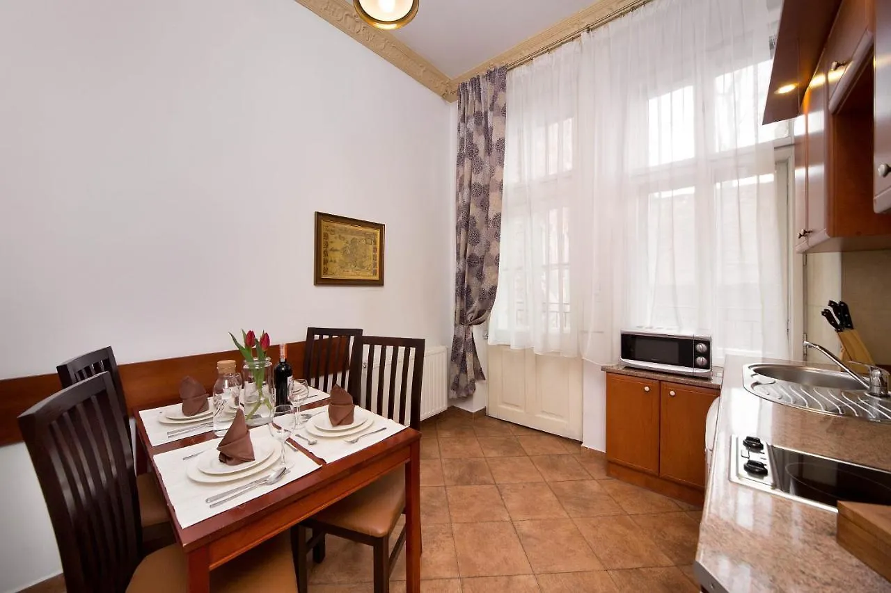 B12 - Comfort Apartemnts City Center Lejlighed Kraków 0*,